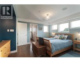 201 9949 Third St, Sidney, BC V8L3B1 Photo 56