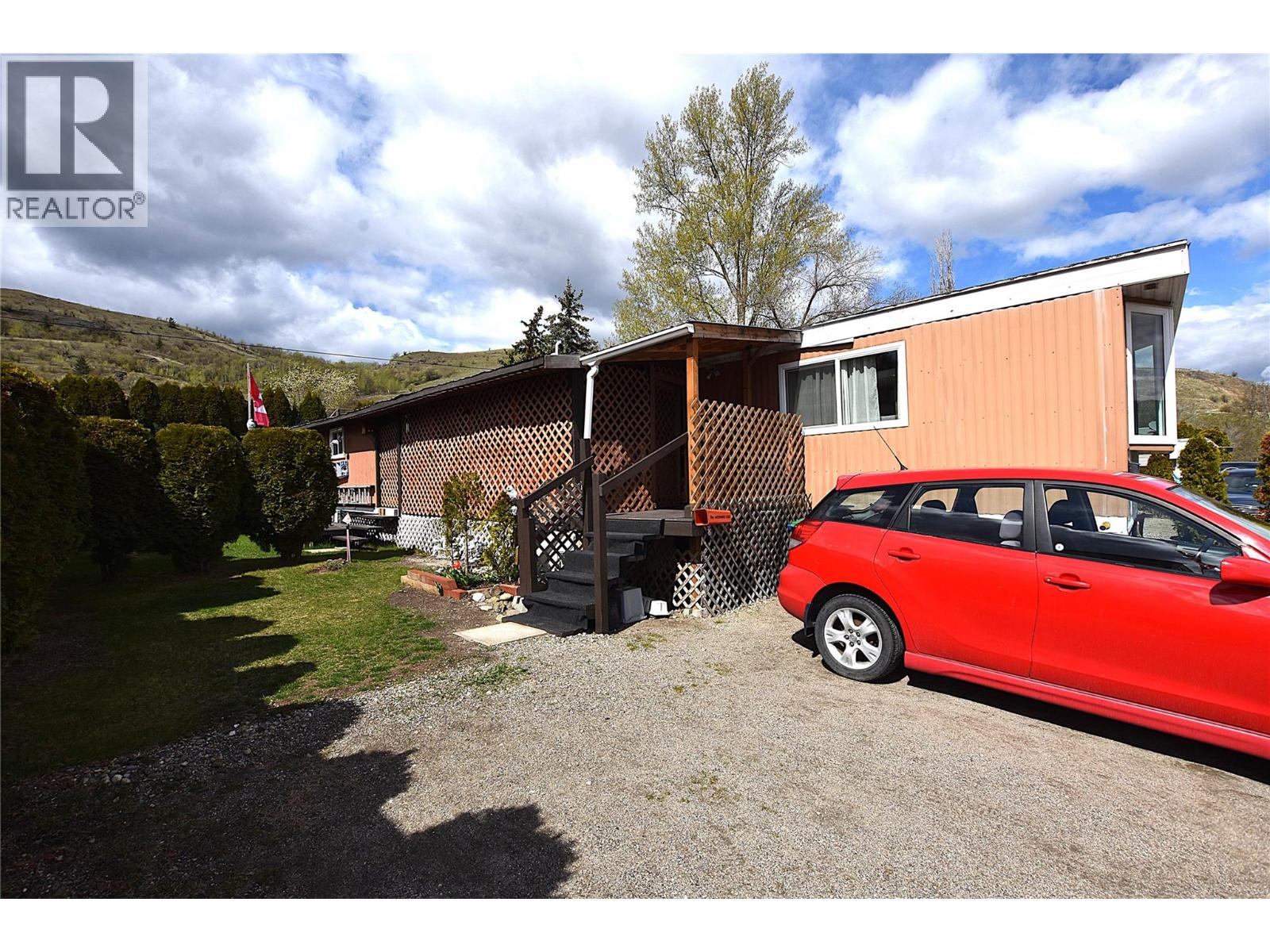 #19 8508 Clerke Road - 4