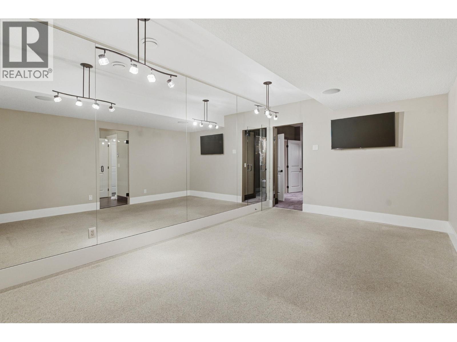 2109 Capistrano Drive - 56