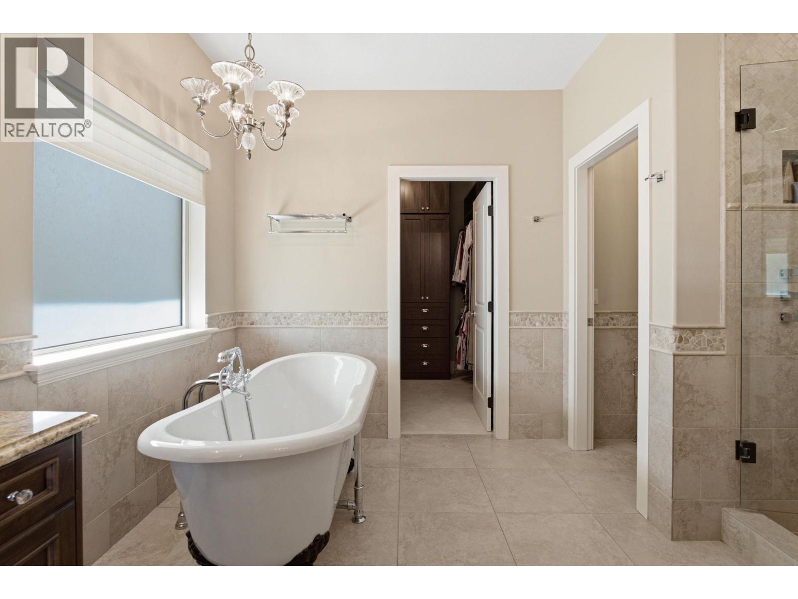 2109 Capistrano Drive - 36