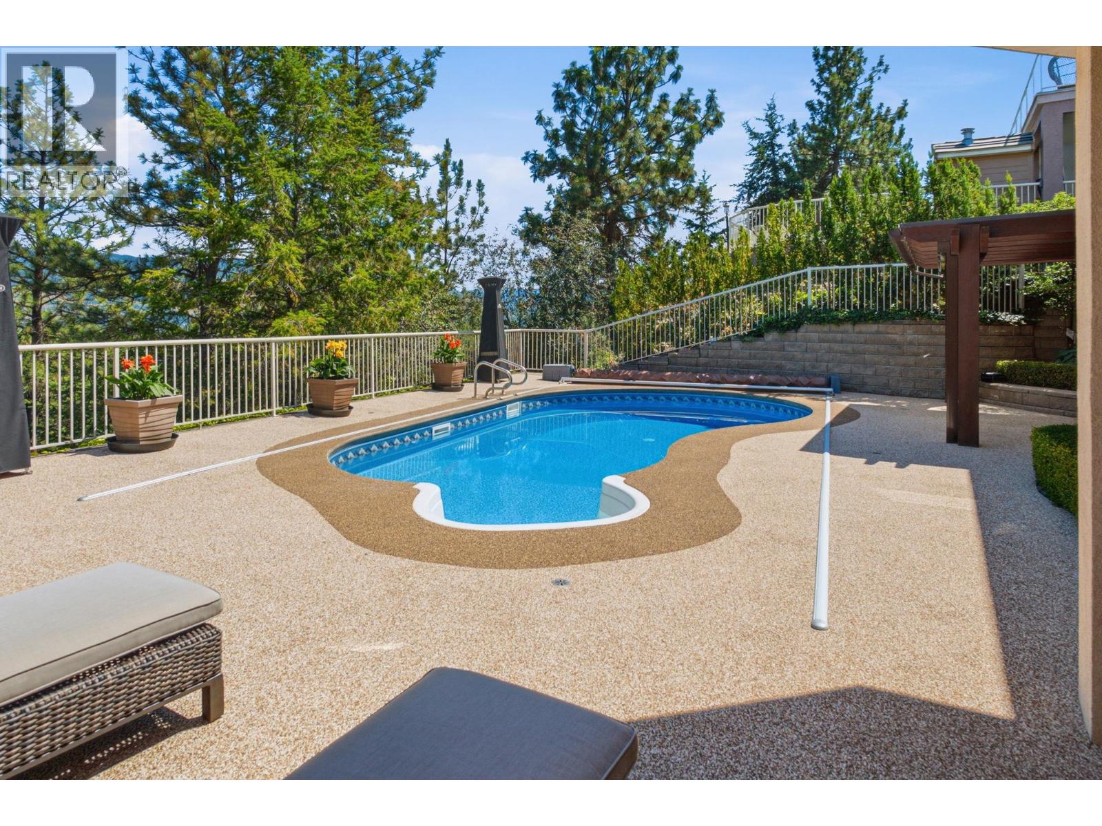 2109 Capistrano Drive - 73