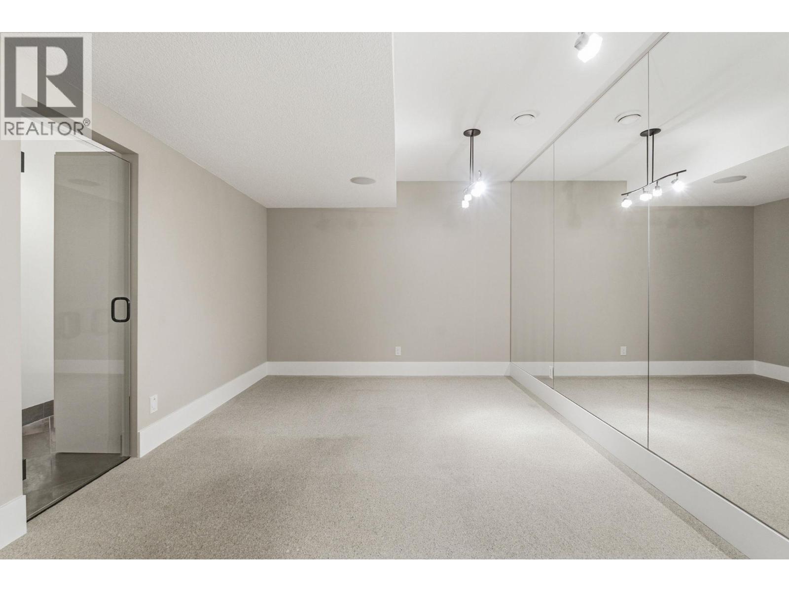 2109 Capistrano Drive - 58