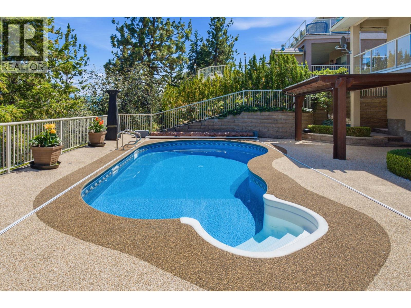 2109 Capistrano Drive - 74