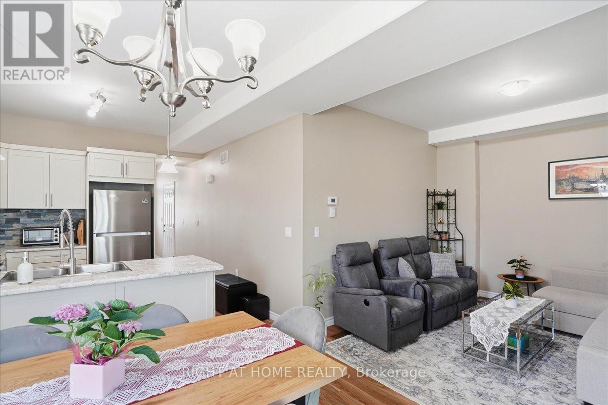 3 NOTTINGHAM COURT - 13