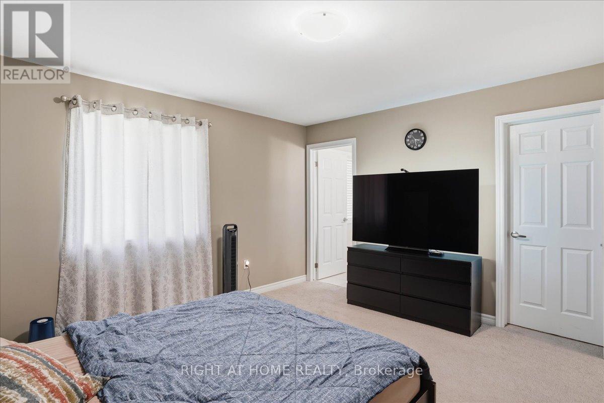 3 NOTTINGHAM COURT - 21
