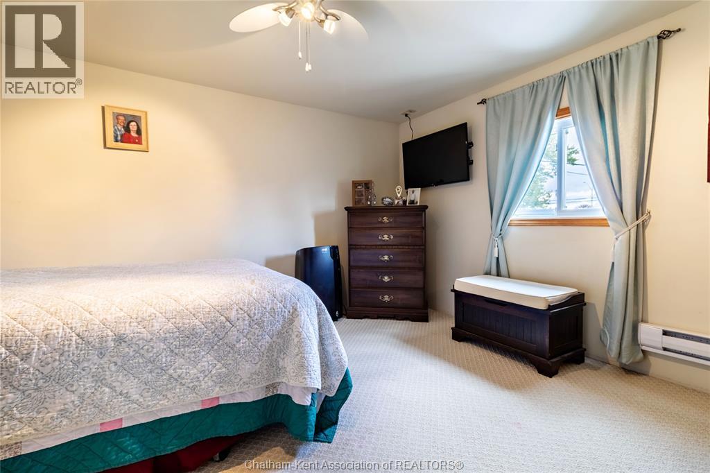 9 Woods STREET - 23