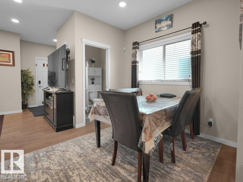 1419 27 AV NW - 18