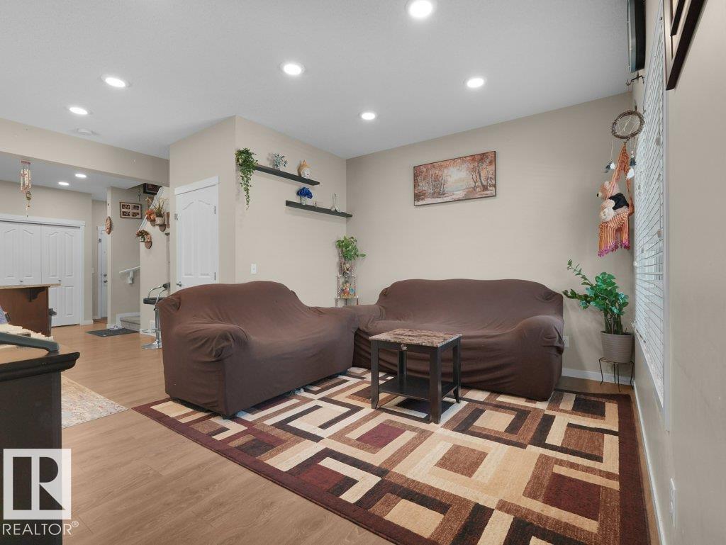 1419 27 AV NW - 15