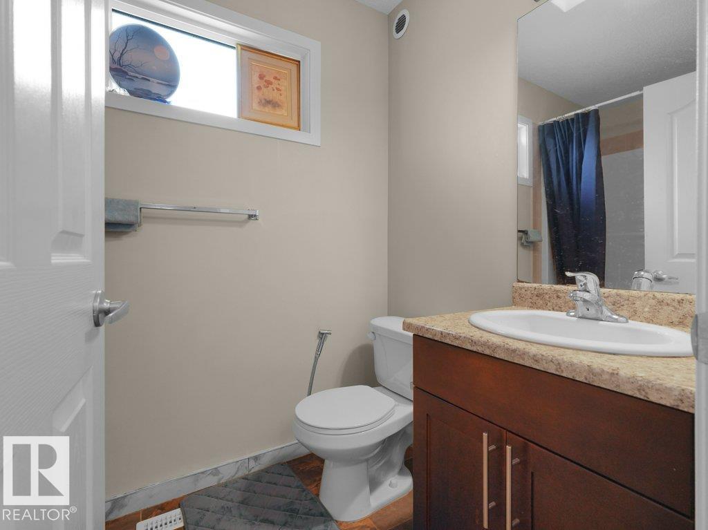 1419 27 AV NW - 42
