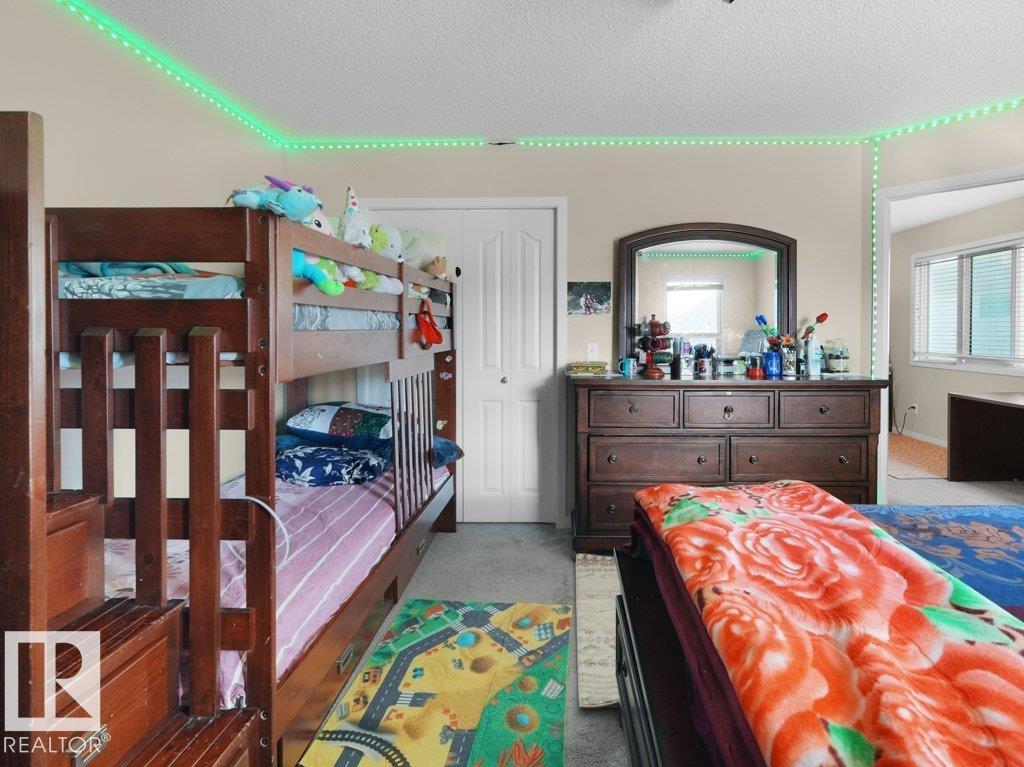 1419 27 AV NW - 35