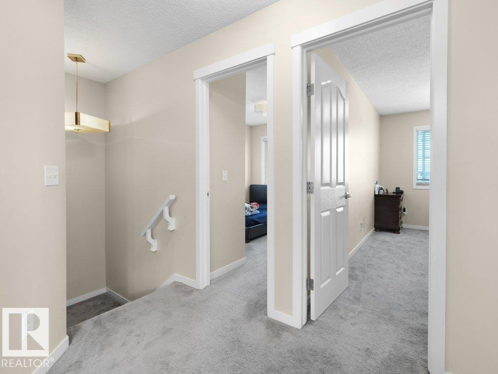 1419 27 AV NW - 27