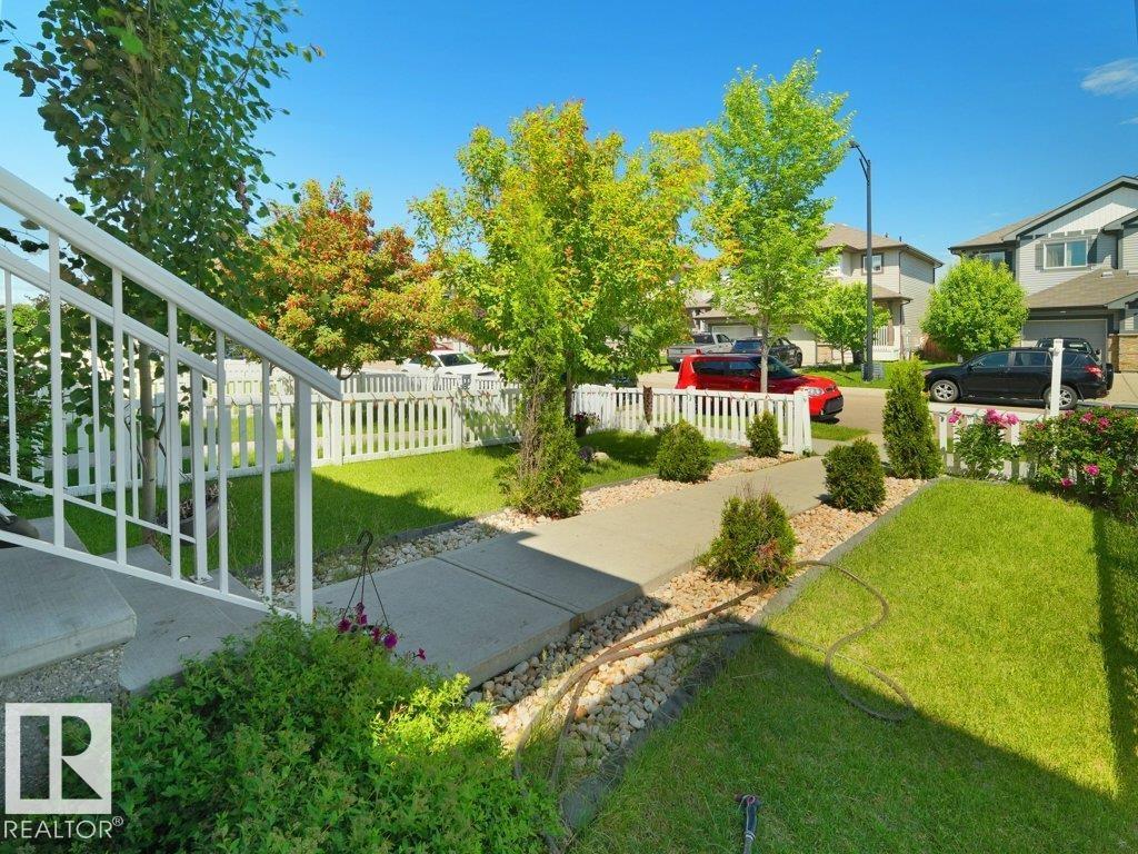 1419 27 AV NW - 12