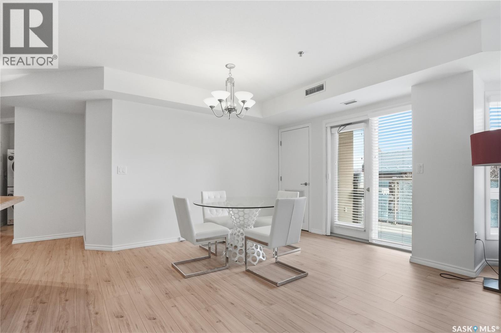 502 902 Spadina CRESCENT E — photo 8