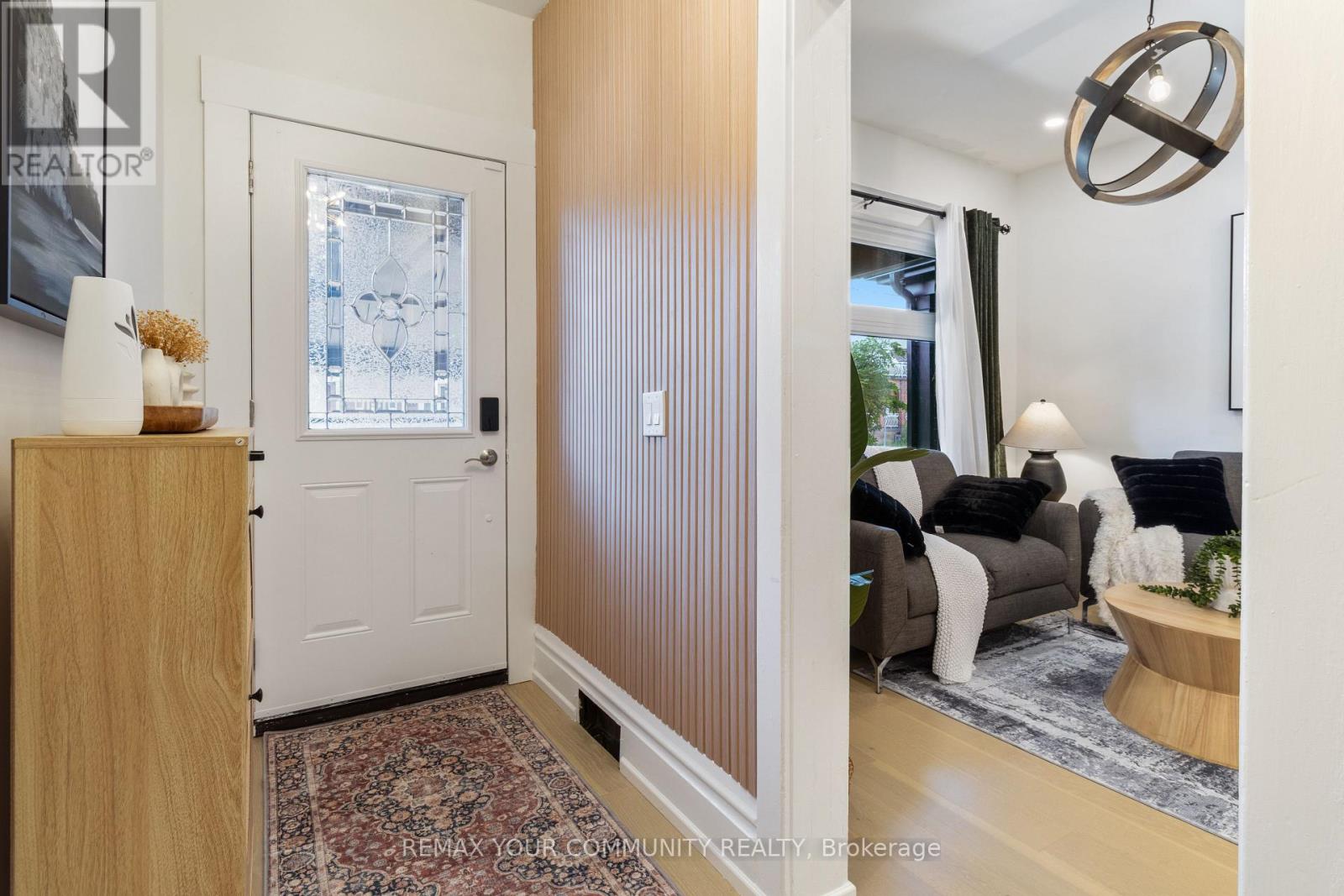 184 STIRTON STREET - 6