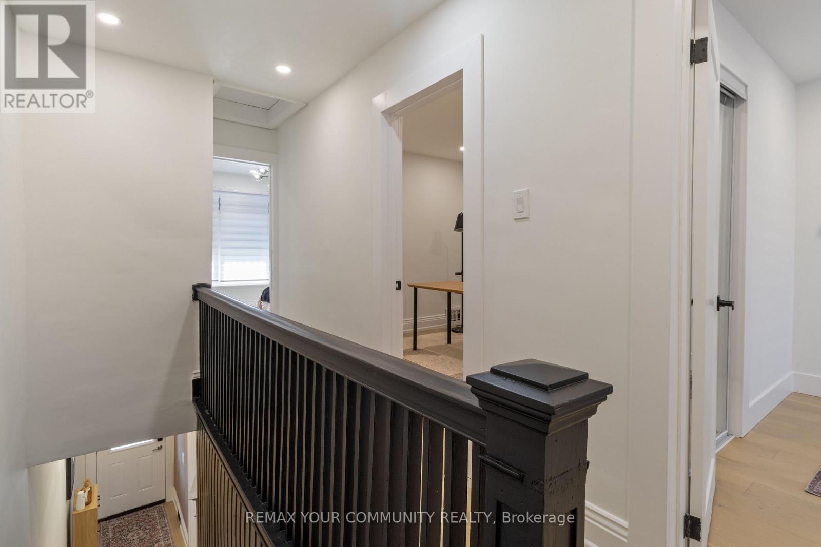 184 STIRTON STREET - 21