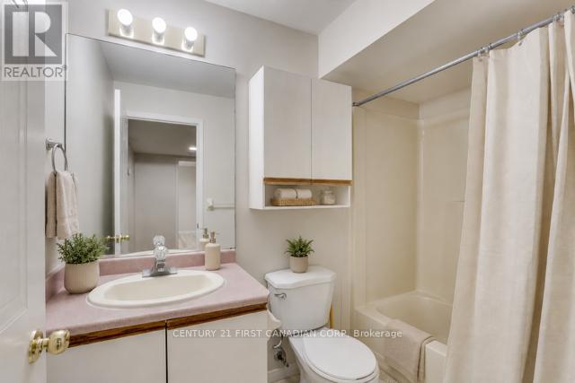 604 TALLTREE CRESCENT - 37