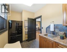 2206 Burgess Avenue, Merritt, BC V1K1R3 Photo 43