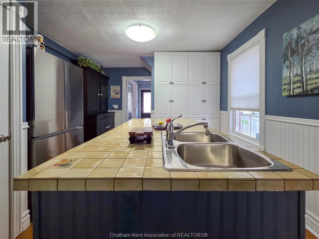 170 LACROIX STREET - 11