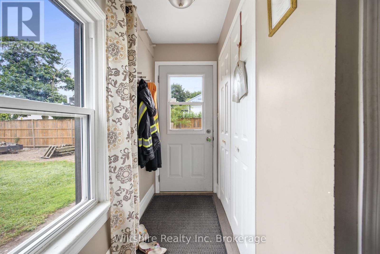 38 HARVEY STREET - 18