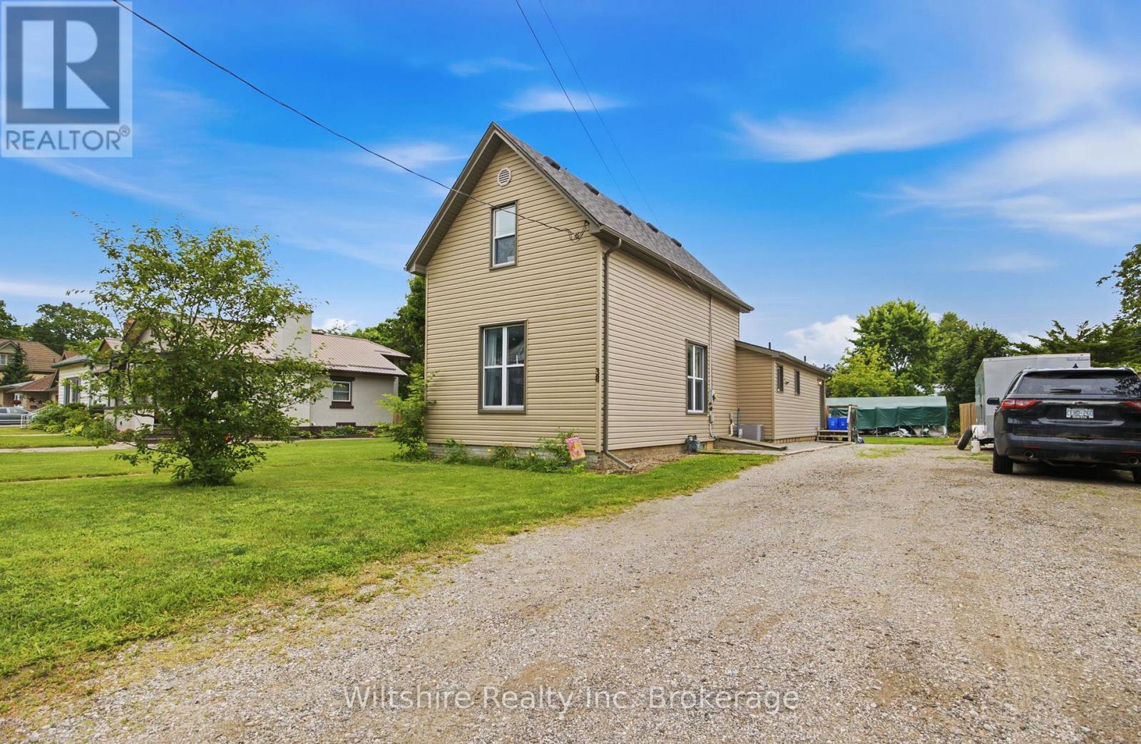 38 HARVEY STREET - 2