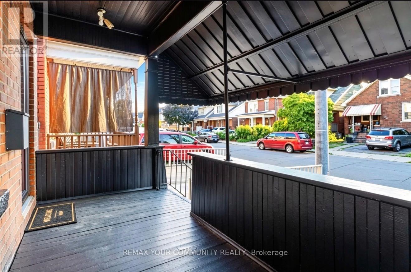 184 STIRTON STREET - 4