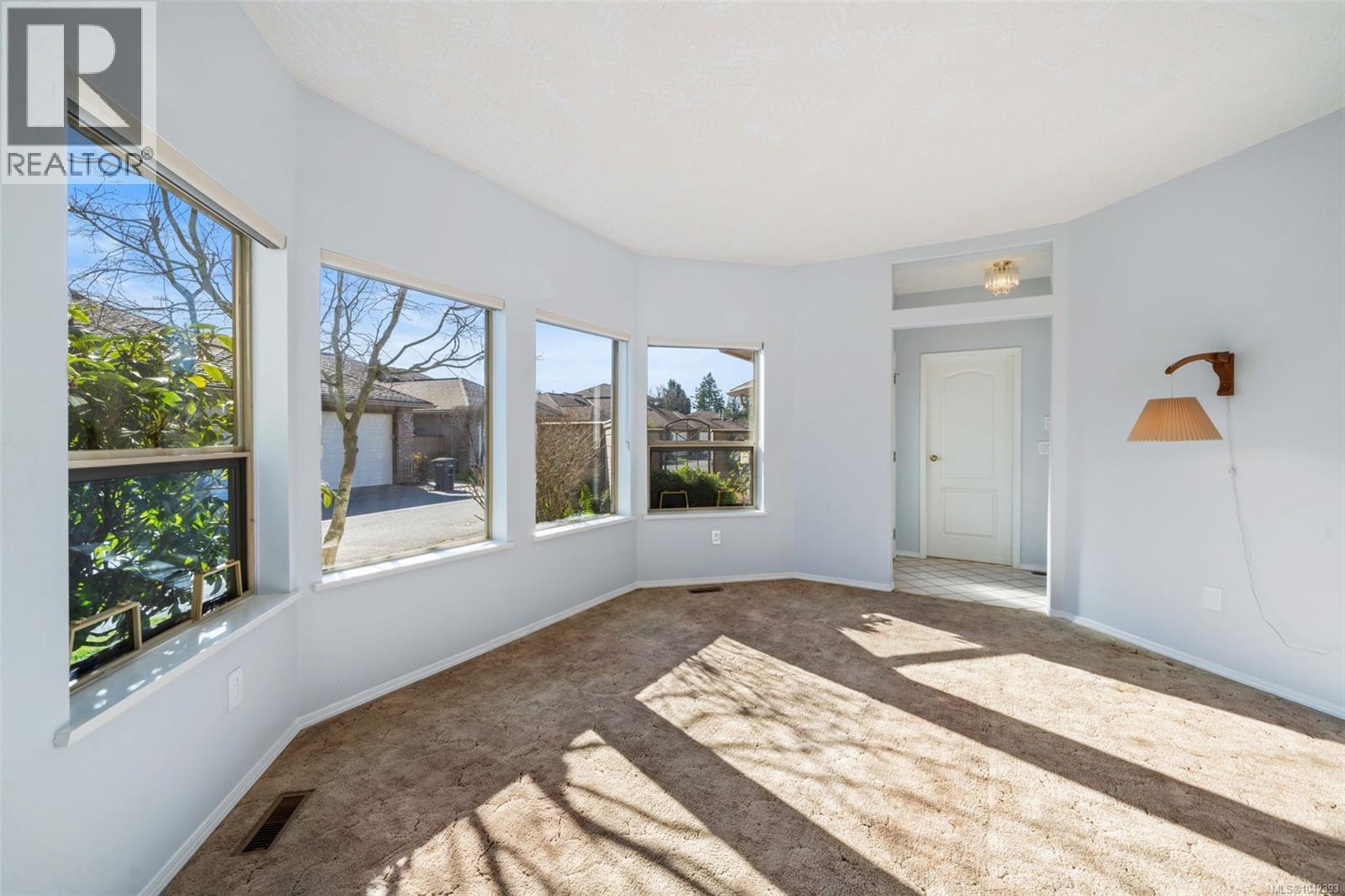 601 4515 Pipeline Road, Saanich
