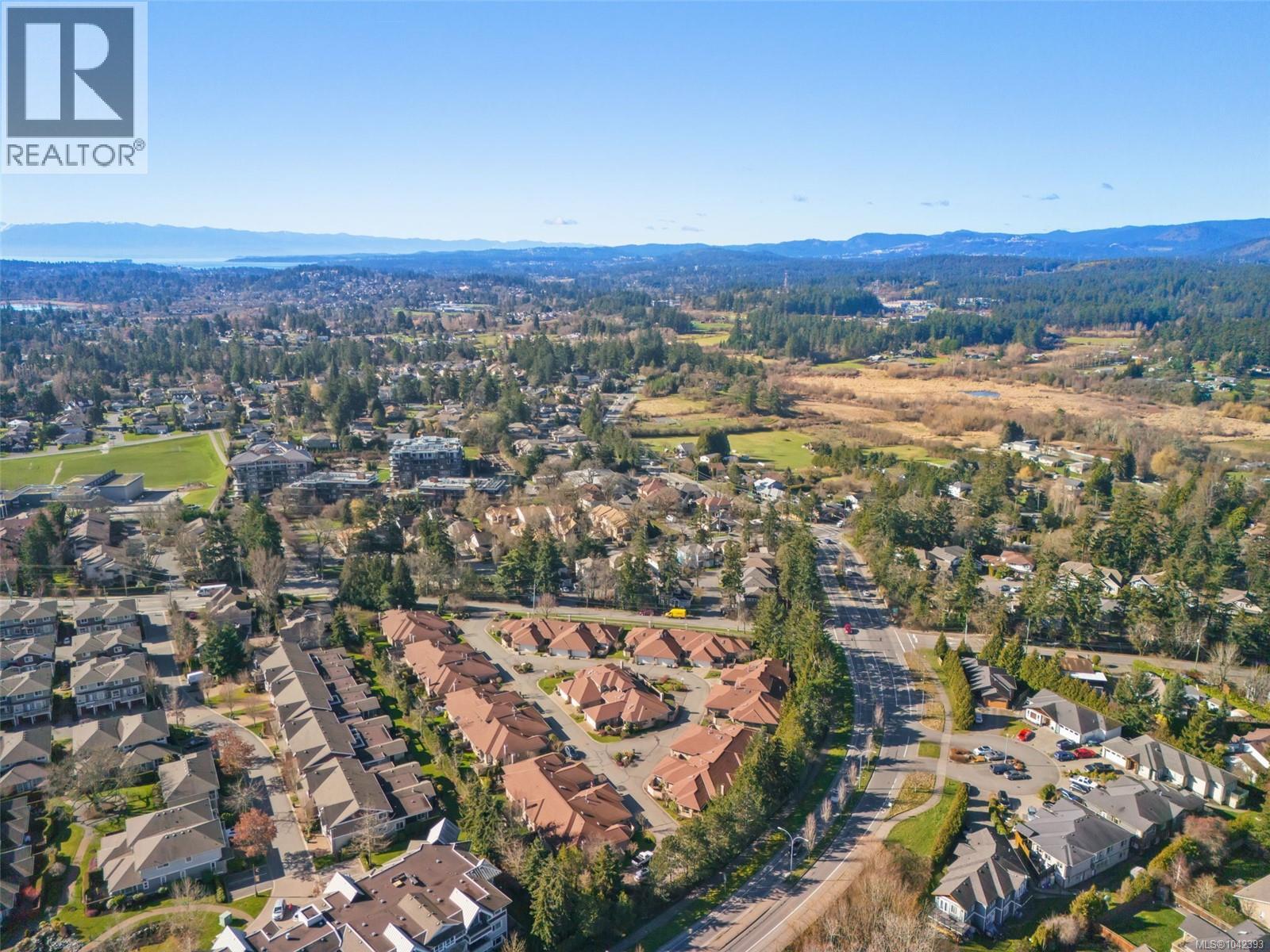 601 4515 Pipeline Road, Saanich
