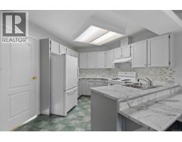 Storage - 601 4515 Pipeline Rd, Saanich, BC V8Z5M3 Photo 13