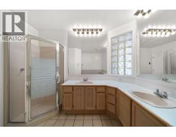 601 4515 Pipeline Rd, Saanich, BC V8Z5M3 Photo 20
