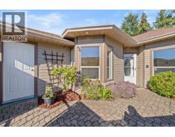 601 4515 Pipeline Rd, Saanich, BC V8Z5M3 Photo 28