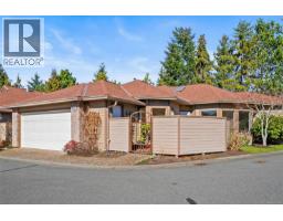 601 4515 Pipeline Rd, Saanich, BC V8Z5M3 Photo 30