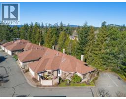 601 4515 Pipeline Rd, Saanich, BC V8Z5M3 Photo 32