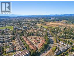 601 4515 Pipeline Rd, Saanich, BC V8Z5M3 Photo 35