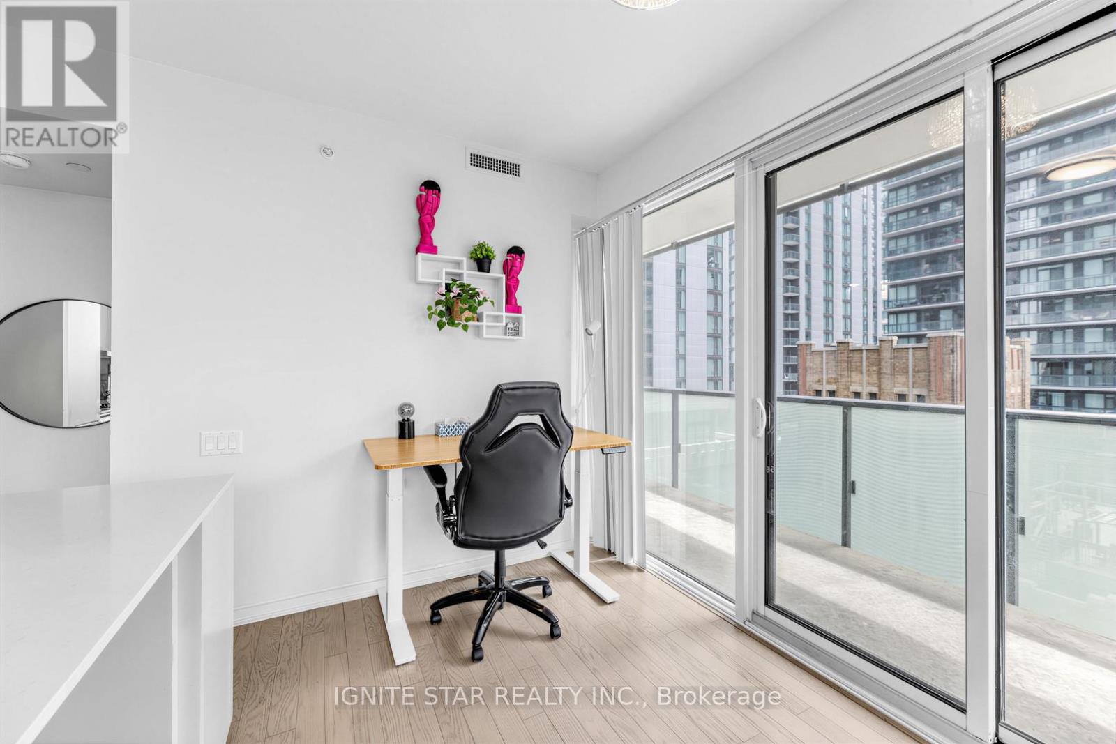 #1509 101 PETER STREET W - 10