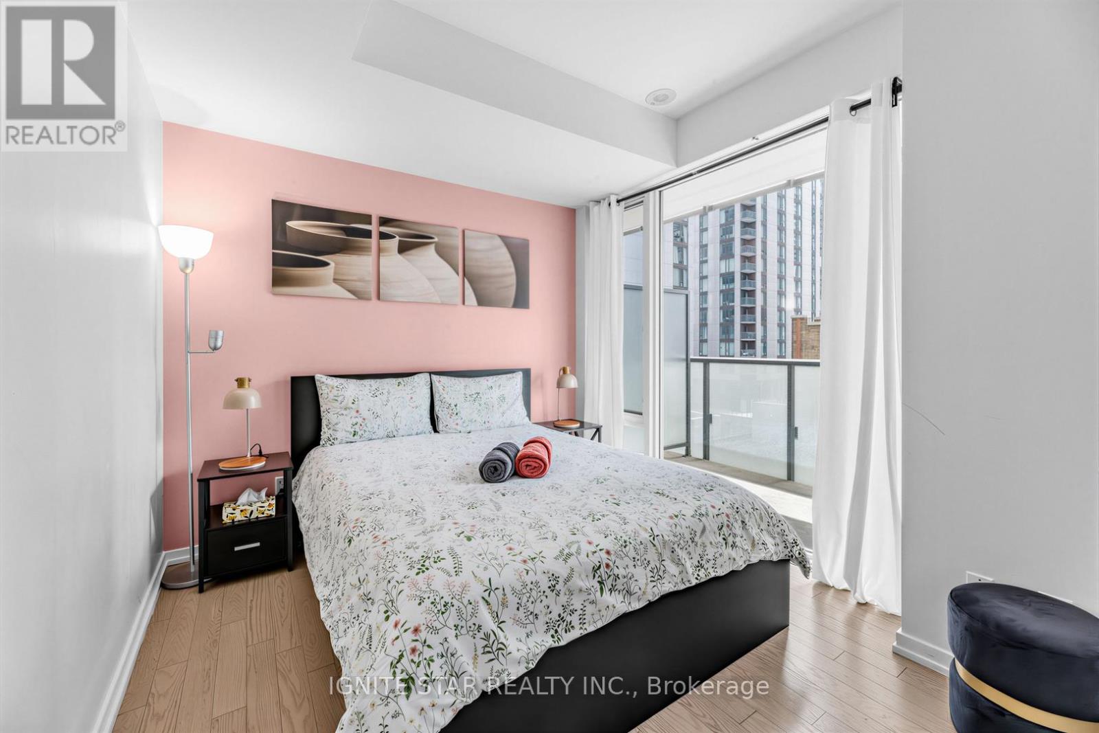 #1509 101 PETER STREET W - 16