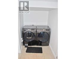 Bsmt Studio Space - 985 Victoria Park Avenue, Toronto, ON M4B2J4 Photo 8