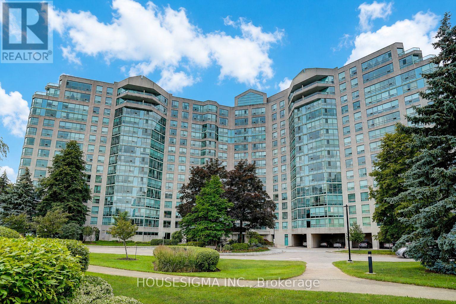 #1123 7805 BAYVIEW AVENUE N - 1
