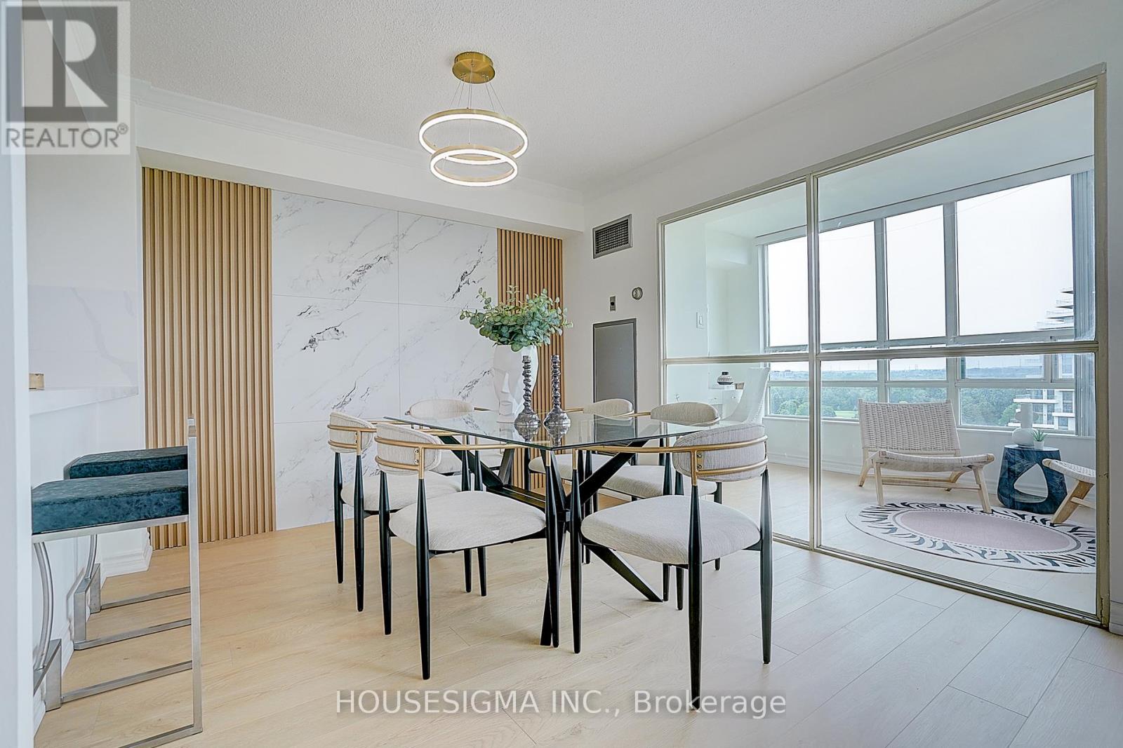 #1123 7805 BAYVIEW AVENUE N - 10