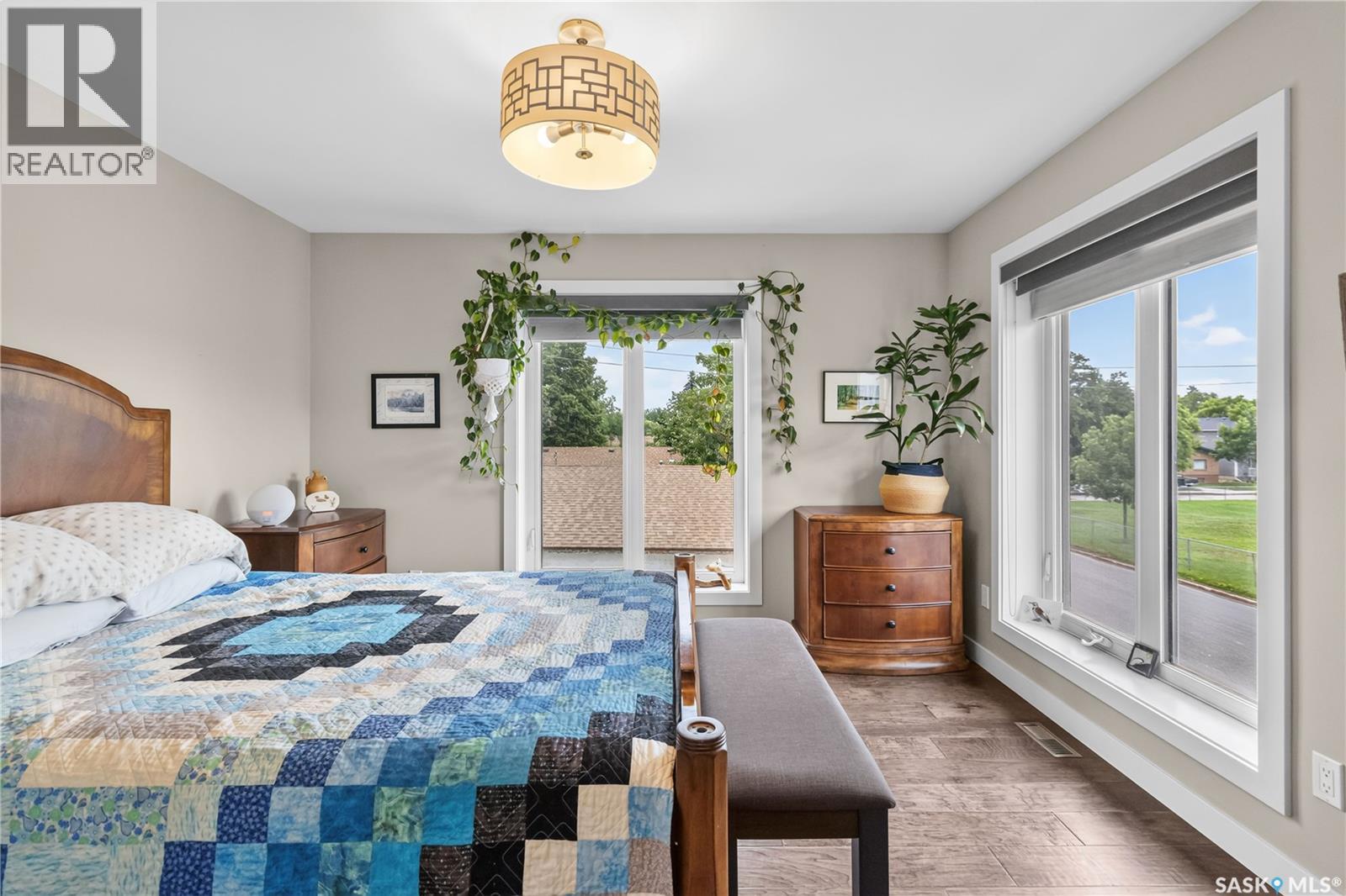 1602 Edward AVENUE - 18