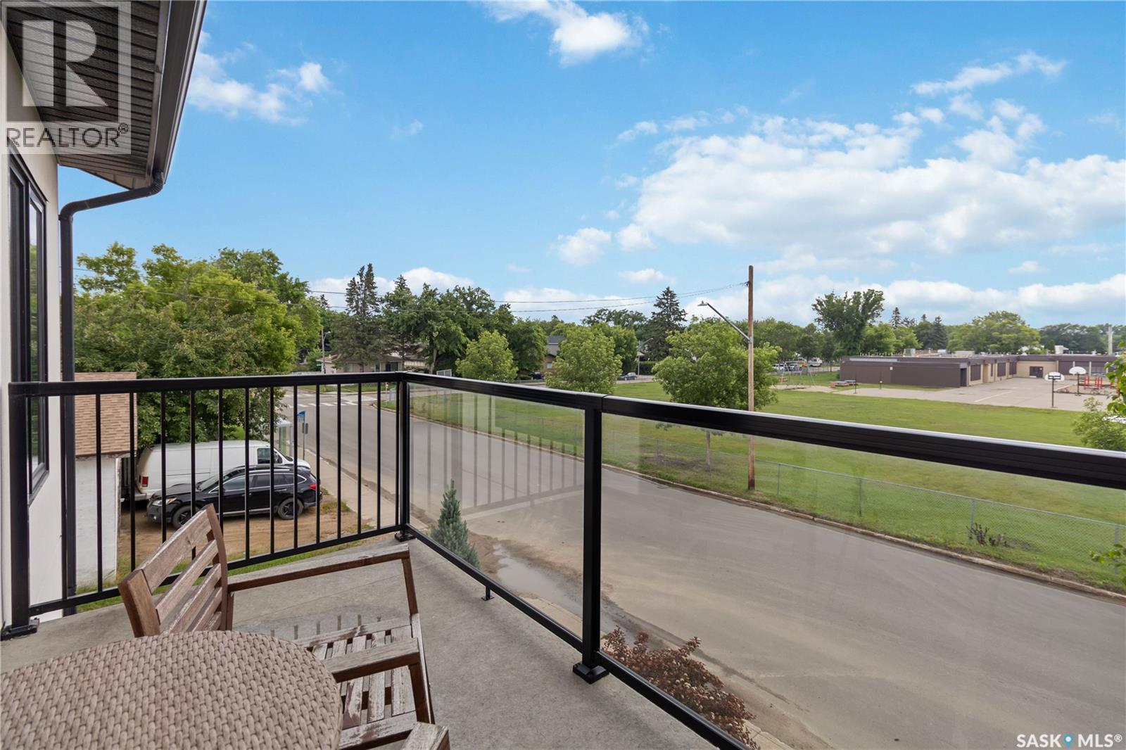 1602 Edward AVENUE - 21