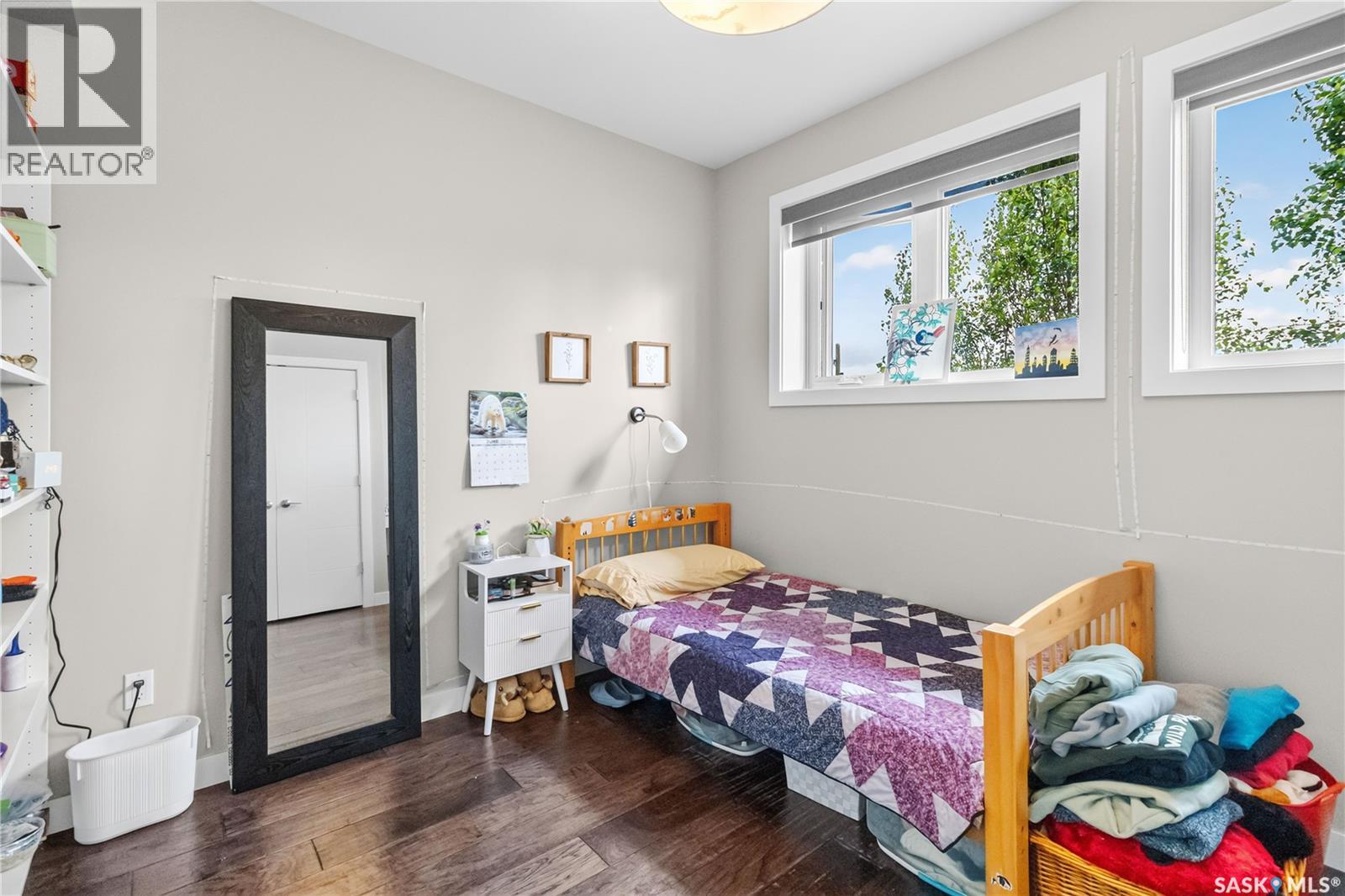 1602 Edward AVENUE - 23