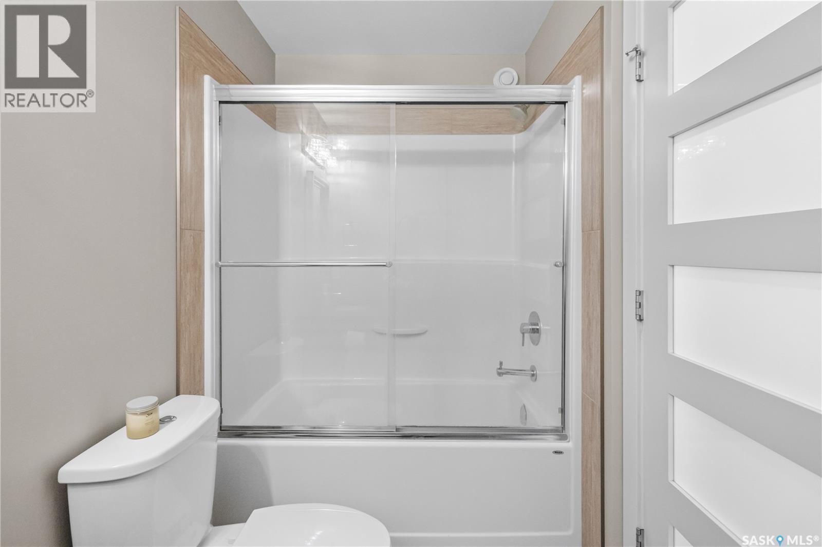 1602 Edward AVENUE - 24