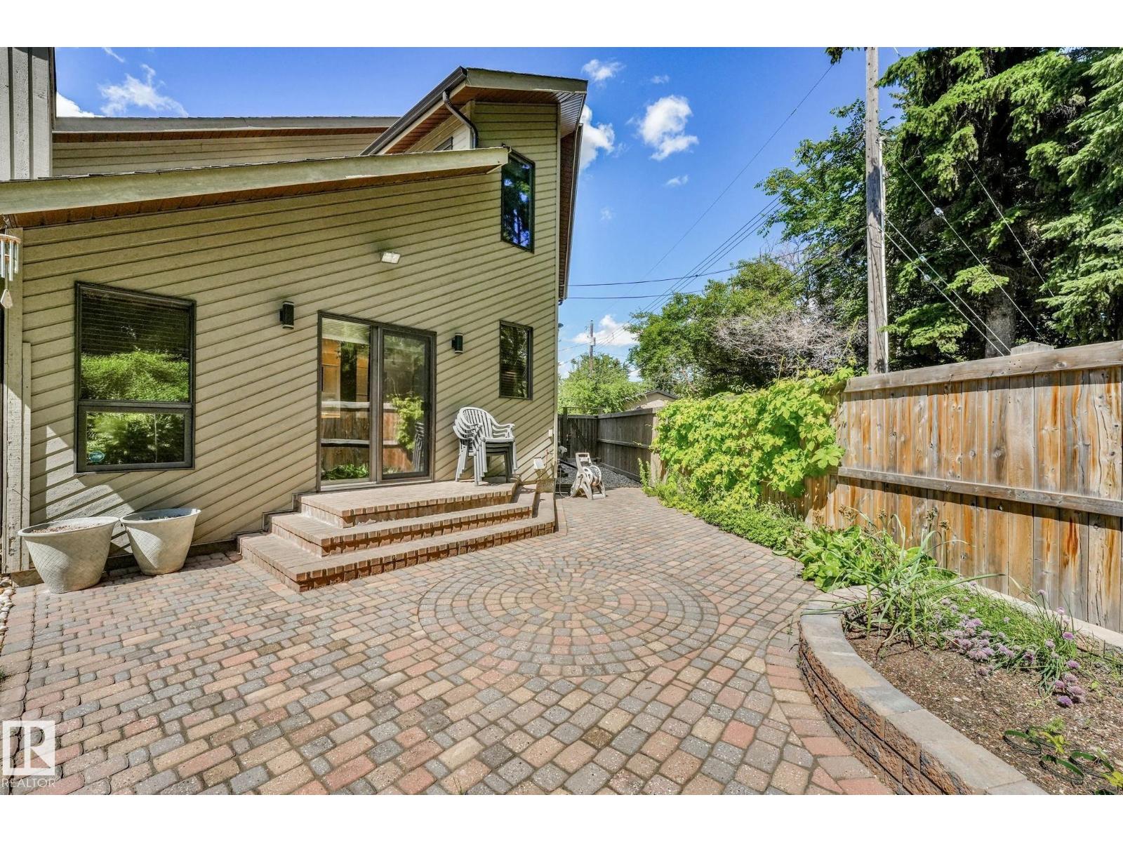 11822 91 AV NW — photo 25