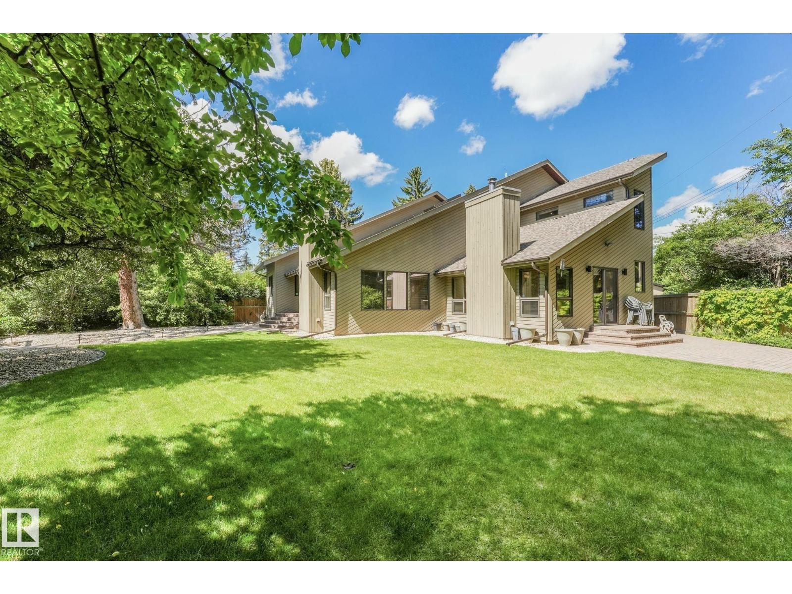 11822 91 AV NW — photo 58