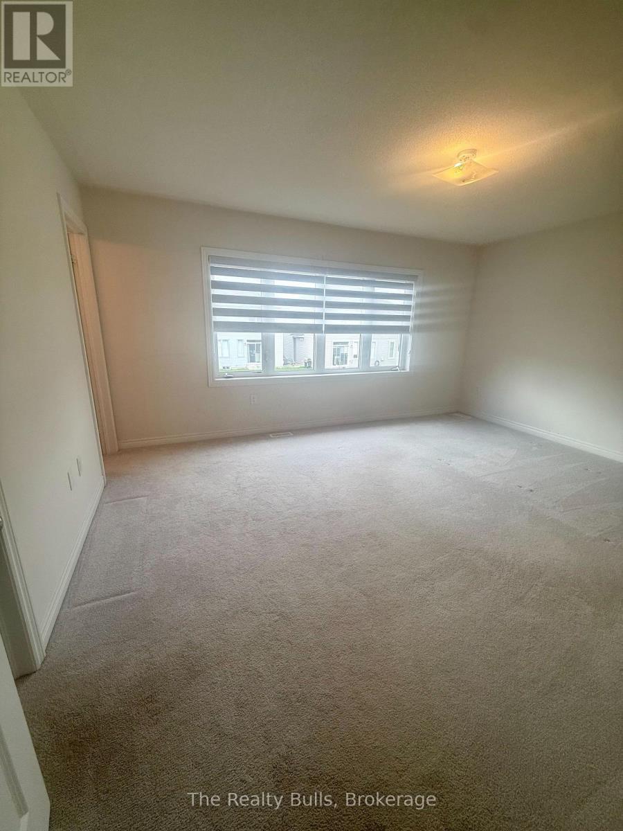 679 ANISHINAABE DRIVE - 12