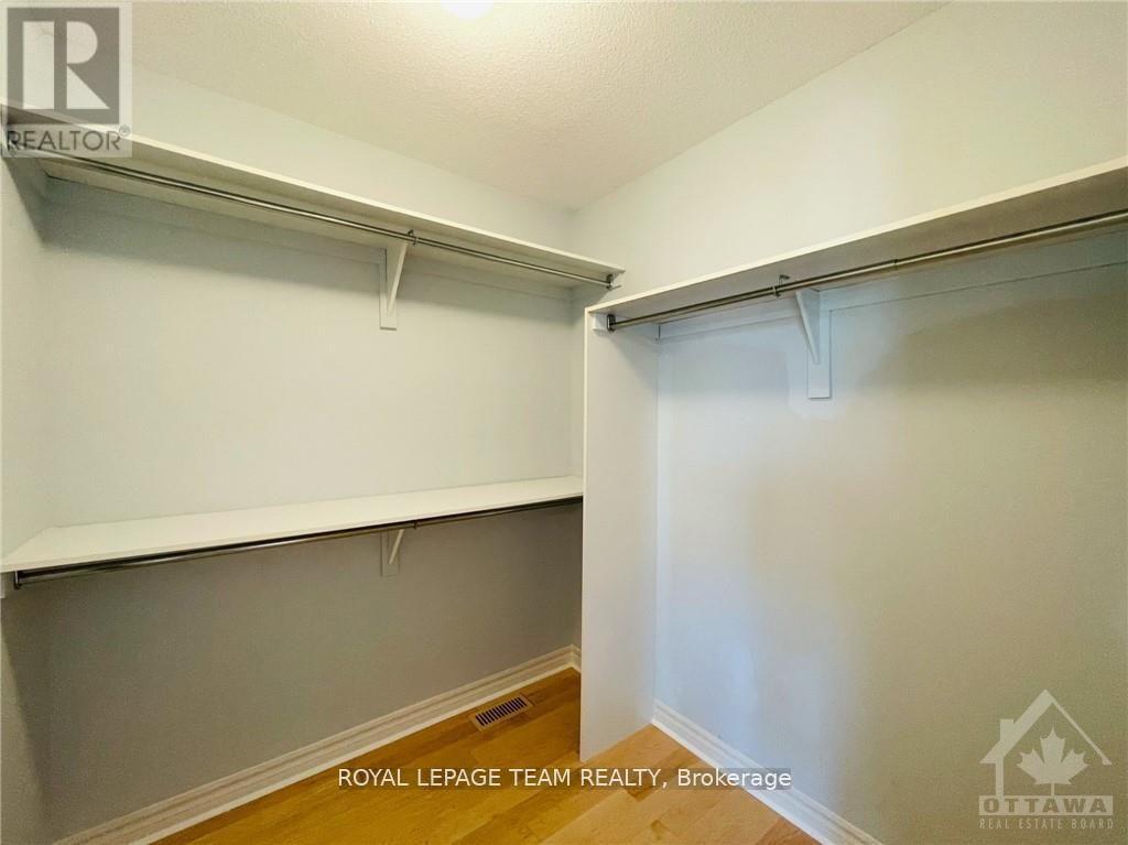 4 Bed, 3 Bath House for Rent in Ottawa – 1189 TISCHART CRESCENT, Ottawa – MLS# X13530302 - Image 17