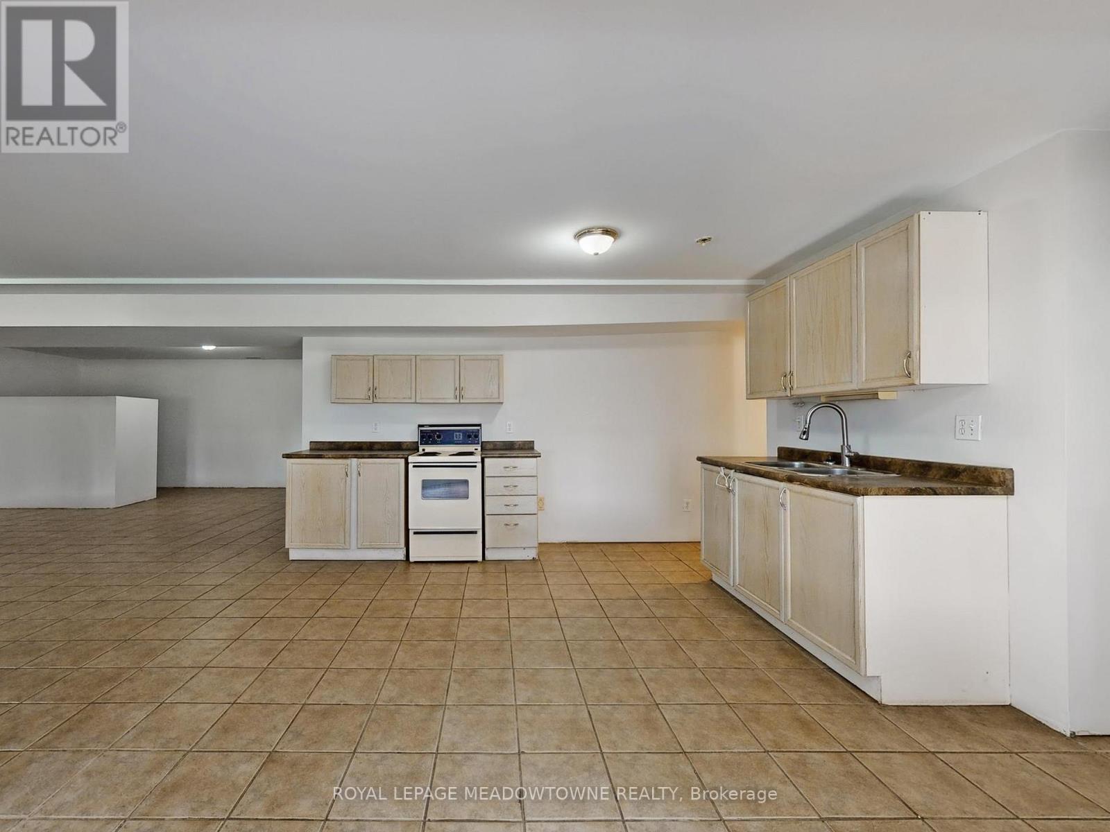 4958 WELLINGTON ROAD 125 - 19