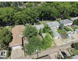 8719 67 Av Nw, Edmonton, AB T6E0M9 Photo 11