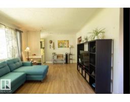 8719 67 Av Nw, Edmonton, AB T6E0M9 Photo 16