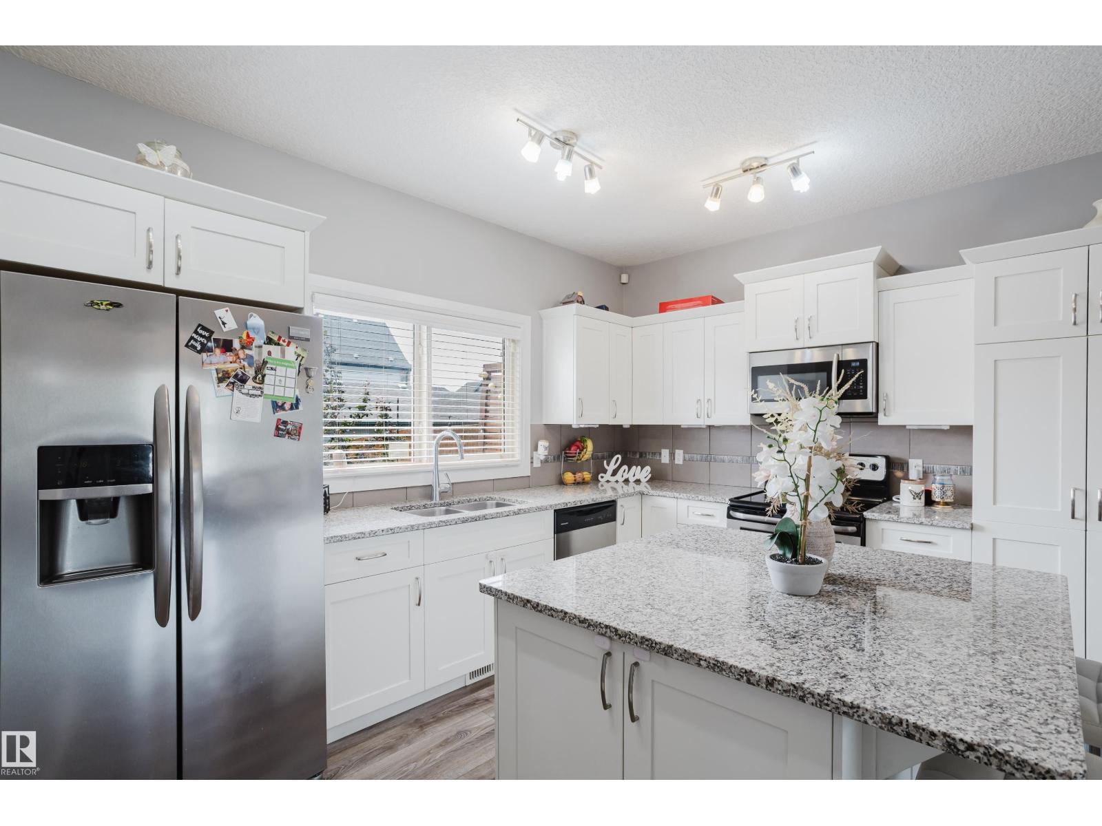 92 GREENBURY BV — photo 12